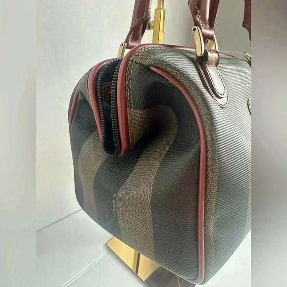 Authentic FENDI Pecan Top Handle Boston Bag Vintage handbag beautiful w/COA - Picture 10 of 17